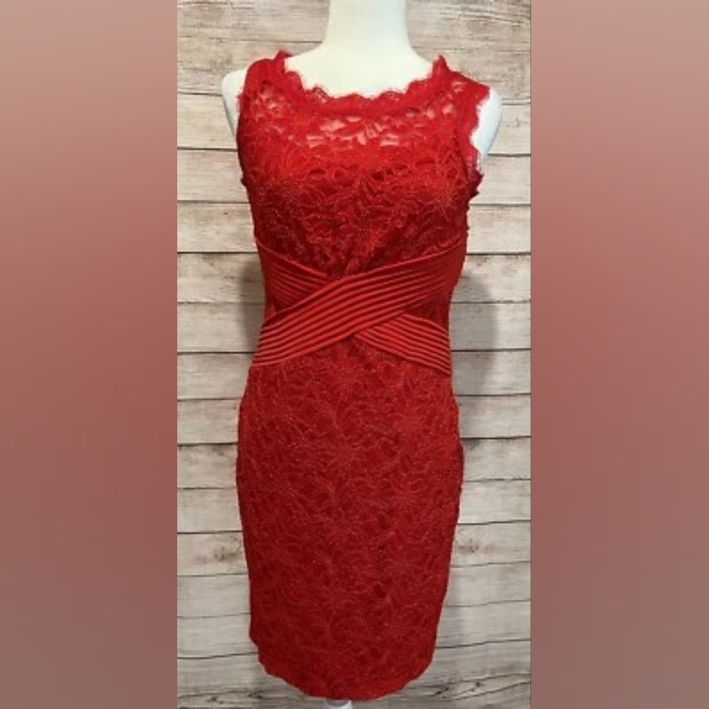 Chic Scarlet Lace Midi Dress